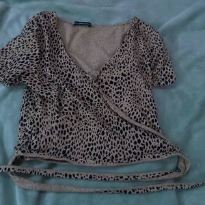 Brandy Melville shirt